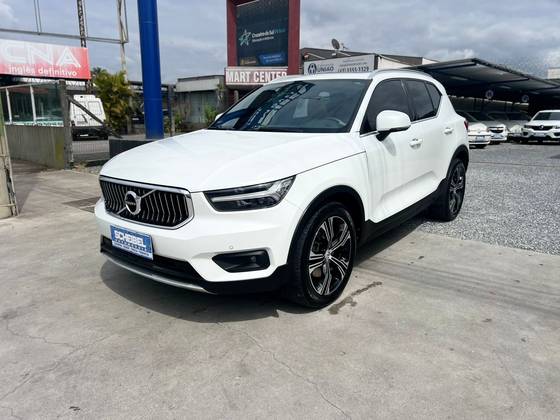 VOLVO XC40 2.0 T4 GASOLINA INSCRIPTION GEARTRONIC